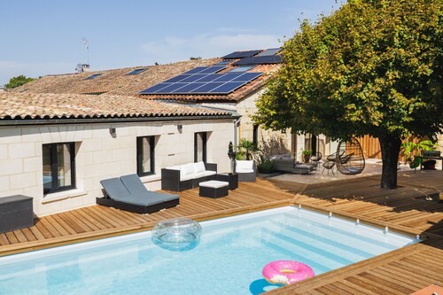 Villa 'Piscine Balnéo Saint Emilion' avec piscine privée, Wi-Fi et climatisation