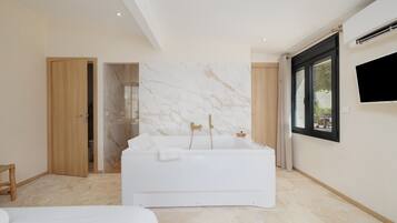 6 habitaciones, wifi gratis y ropa de cama