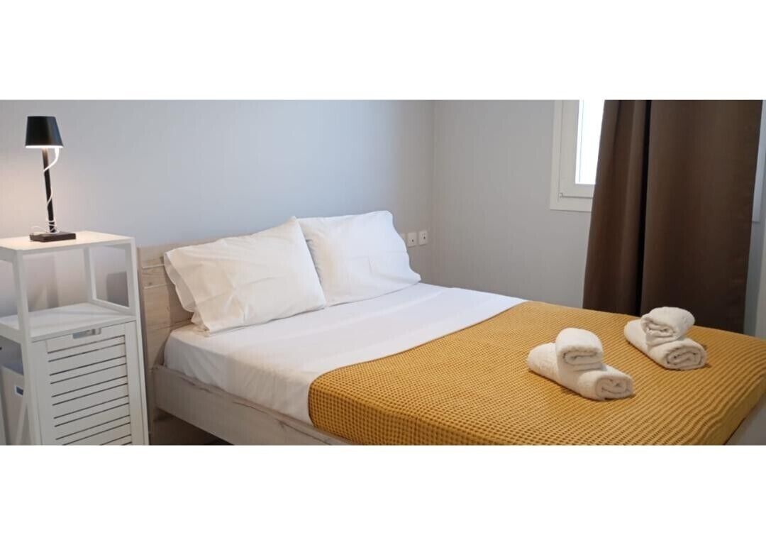 2 bedrooms, WiFi, bed sheets