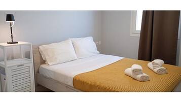 2 bedrooms, WiFi, bed sheets