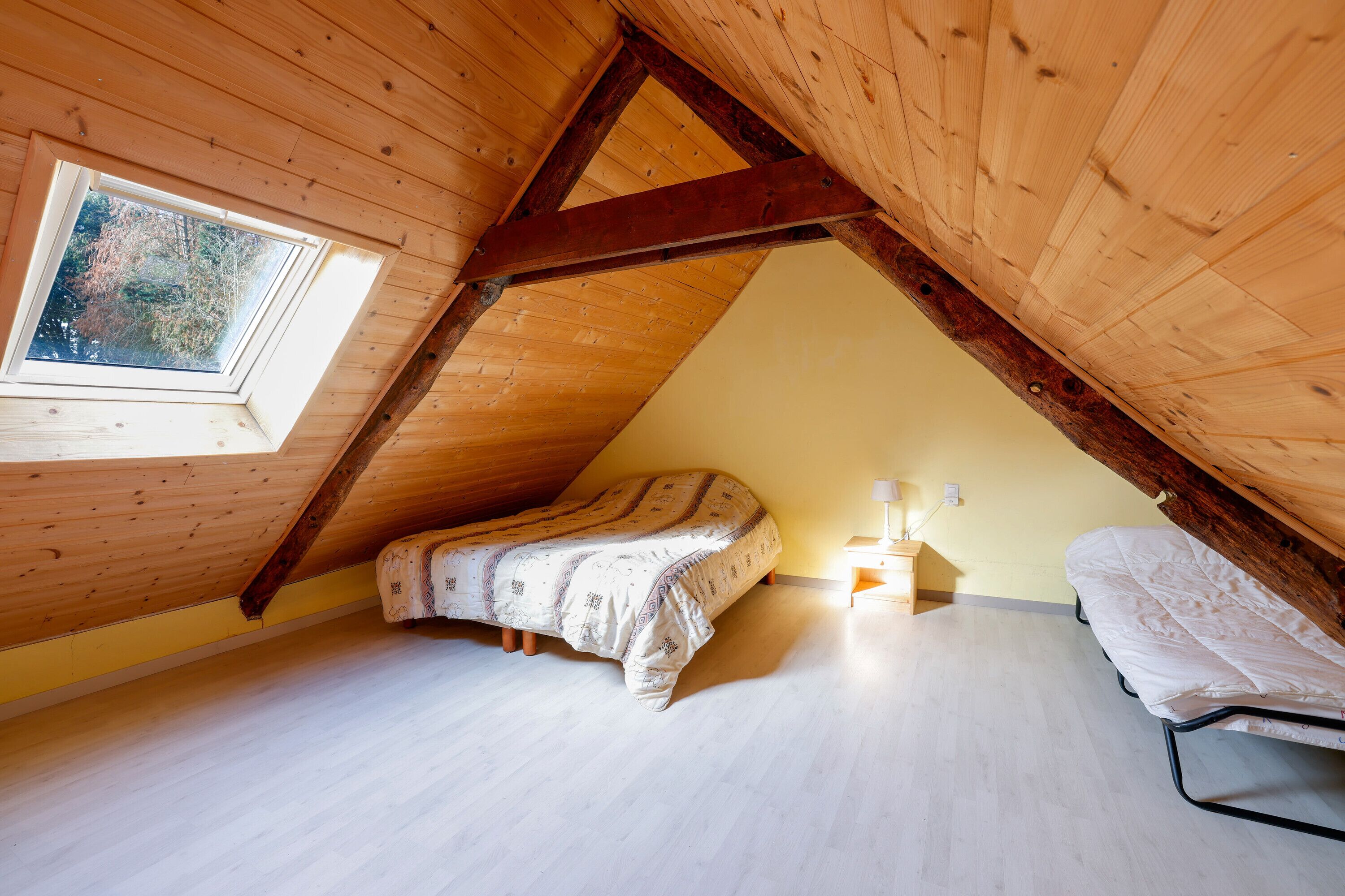 2 bedrooms, free WiFi