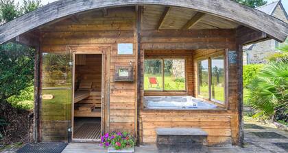 Atypisches Familien-Loft in ehemaligem Stall mit Sauna und Whirlpool