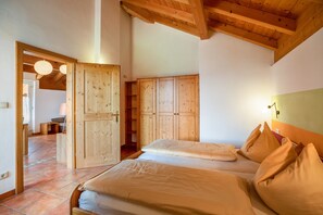 1 camera, ferro/asse da stiro, Wi-Fi gratuito, lenzuola