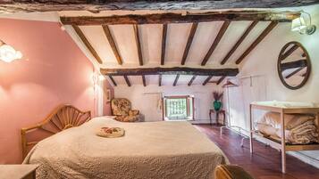 1 camera, ferro/asse da stiro, Wi-Fi gratuito, lenzuola