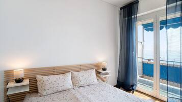 1 sovrum, strykjÀrn/strykbrÀda, gratis wi-fi och sÀngklÀder