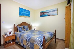 2 dormitorios, tabla de planchar con plancha, wifi gratis y ropa de cama