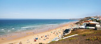 Holiday Home "Sea Pearl" with Private Terrace & Wi-Fi