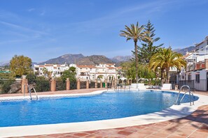Pool - Apartment "Almijara 2" with Shared Pool & Wi-Fi (Nerja)