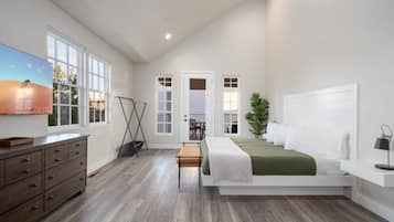 4 chambres, fer et planche à repasser, Wi-Fi, draps fournis