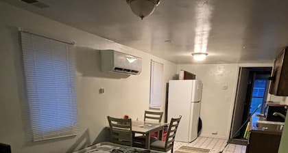 420 Friendly secluded getaway - pets welcome