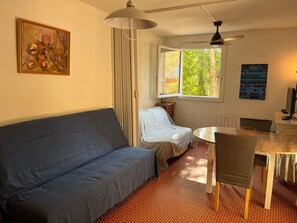 Fernseher
