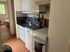 Kühlschrank, Mikrowelle