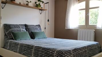 1 chambre, Wi-Fi gratuit, draps fournis