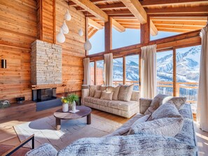 TV, fireplace - Luxury chalet on slopes with sauna and parking - 5 flakes (Saint-Martin-de-Belleville-Les Menuires)