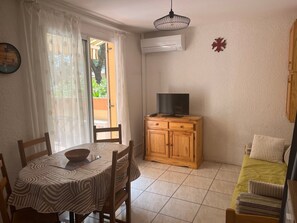 Dining - Air-conditioned apartment with terrace and parking near the beach (Argelès-sur-Mer)