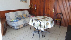 Dining - Studio for 4, balcony, Argelès-sur-Mer (Argelès-sur-Mer)