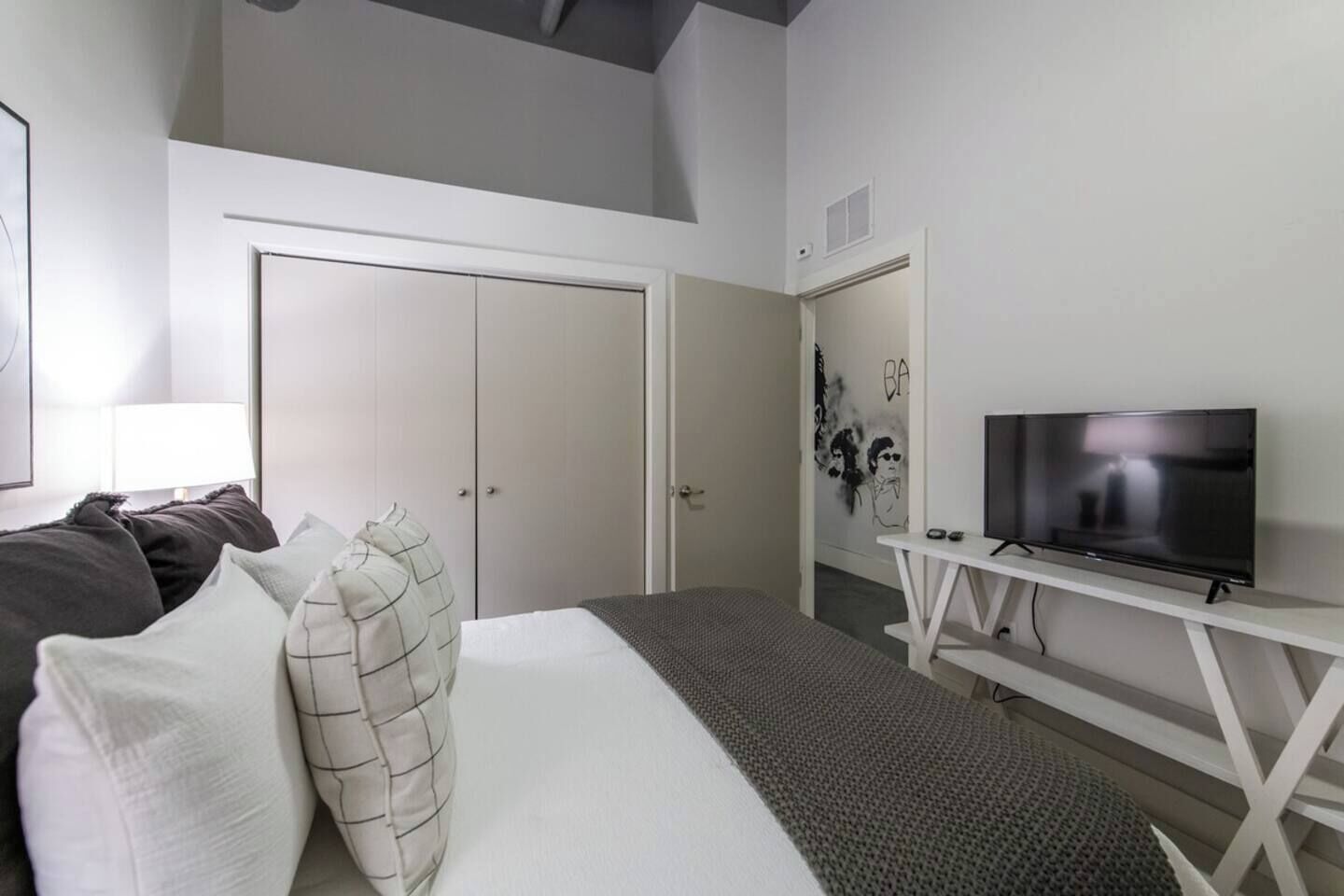 1 bedroom, iron/ironing board, free WiFi