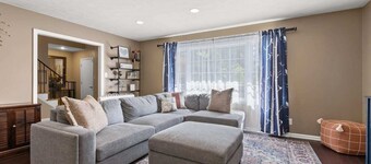 Pine Meadows Vibrant Oasis - 4.5miles to Keeneland