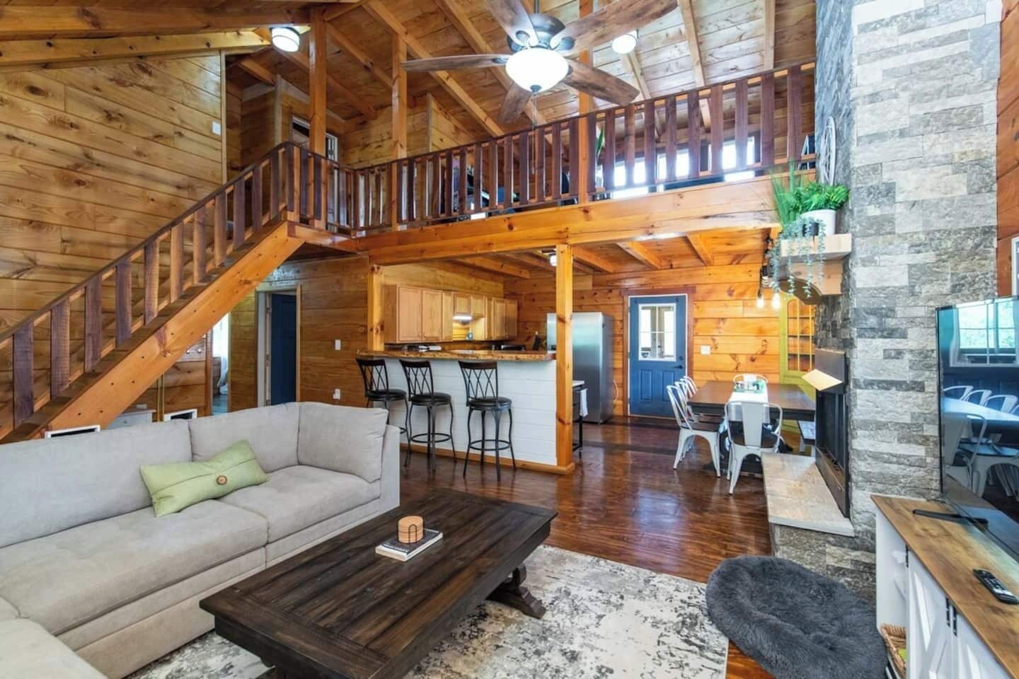 TV, fireplace, offices