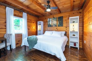 4 Schlafzimmer, Bügeleisen/Bügelbrett, kostenloses WLAN, Bettwäsche