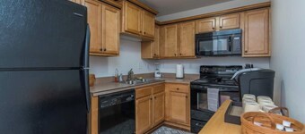 This townhouse is a 0 bedroom(s), 3 bathrooms, located in Lexington, KY.