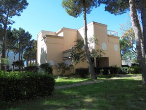 Exterior - 2-room apartment with terrace near the sea (Argelès-sur-Mer)