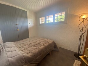 2 bedrooms