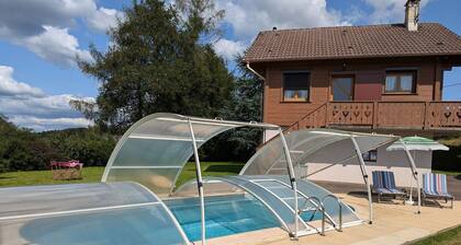 Cozy chalet with private pool in Val-d'Ajol, 3 bedrooms