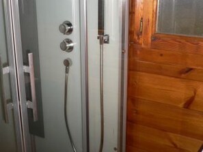 Towels - Cozy chalet with private pool in Val-d'Ajol, 3 bedrooms (Le Val-d'Ajol)