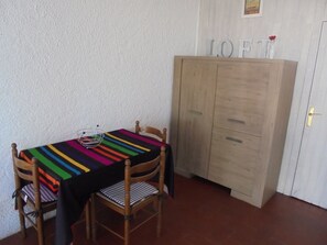 Dining - Studio cabin for 4 near the beach (Argelès-sur-Mer)