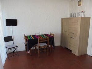 Dining - Studio cabin for 4 near the beach (Argelès-sur-Mer)