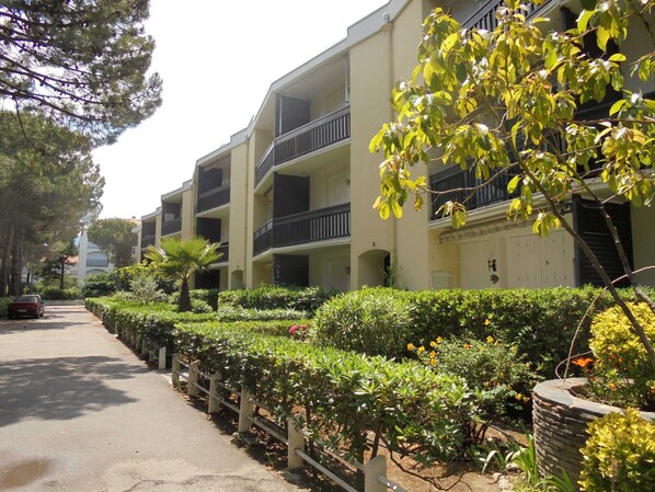 Exterior - 4-Person Apartment by the Sea with Balcony in Argelès-sur-Mer (Argelès-sur-Mer)