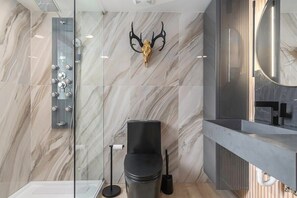 Shower, towels - Lux Studio Oasis! Hot Tub, Cozy Heated Floors! (Omaha)