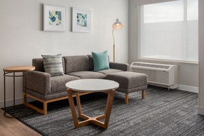 Televisión de pantalla plana de 55 pulgadas con canales por cable 