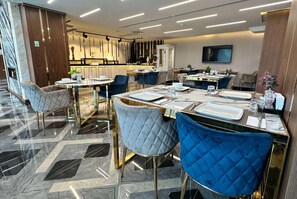 Restaurant - Operla Airport Hotel Trademark Collection Wyndham (Arnavutköy)