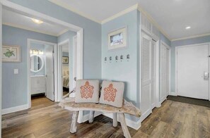 Interior - Turtle Cove|Oceanfront|Step off Screen Porch Onto the Beach|Renovated|New Listing|Spacious Screen... (Isle of Palms)