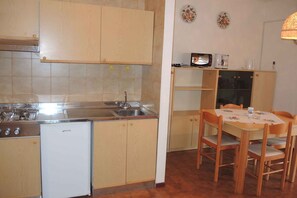 Ruokailu