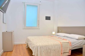 2 bedrooms