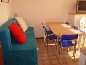 Dining - Holiday apartment mit Klimaanlage und Balkon (Bibione)