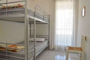 2 bedrooms, WiFi - Holiday apartment with air conditioning (Bibione)