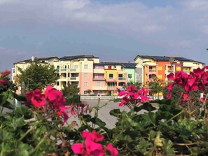 Exterior - Holiday apartment with balcony and pool (Caorle)