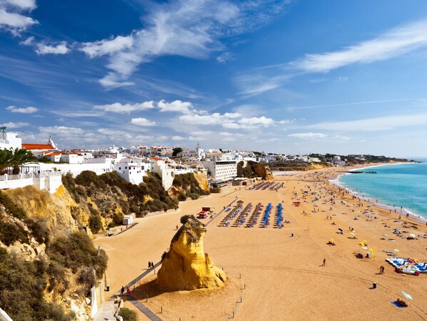 Strand