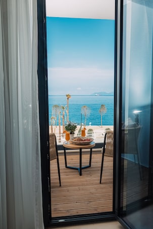 Comfort Apartment, 1 Bedroom, Sea View, Sea Facing | Balcony