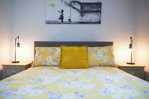 1 bedroom, iron/ironing board, free WiFi, bed sheets