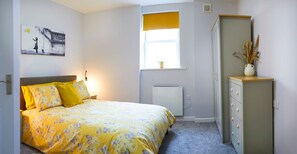 1 Schlafzimmer, Bügeleisen/Bügelbrett, kostenloses WLAN, Bettwäsche