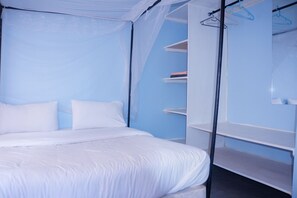 Quarto superior | Individualmente mobiliados, escrivaninha, Wi-Fi de cortesia