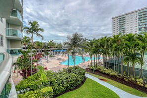 Comfort Apartment | Balcony view