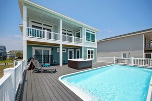 Pool - Slow M'Ocean: Large, Modern Home with a Pool, Elevator and Hot Tub! (Oak Island)