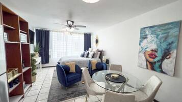 1 sovrum, strykjärn/strykbräda, resesäng och wi-fi