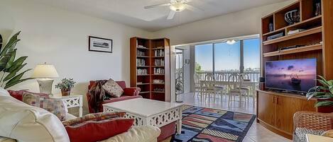 Apartamento, 2 habitaciones | Zona de estar